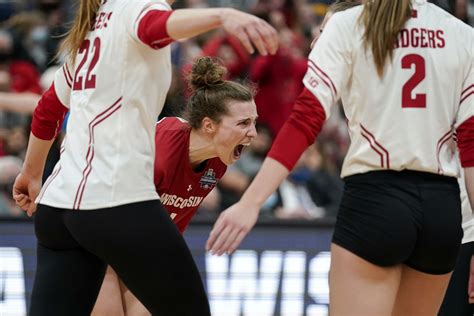 PHOTOS: Wisconsin volleyball captures its first national title